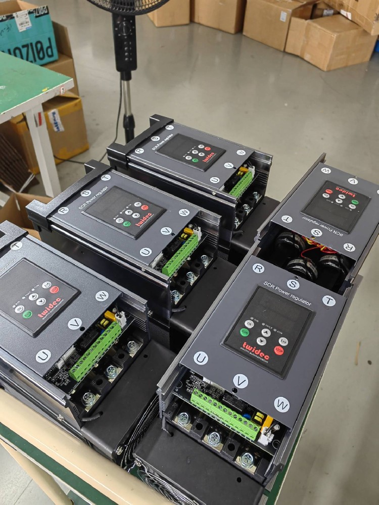 电力调整器会产生谐波吗？